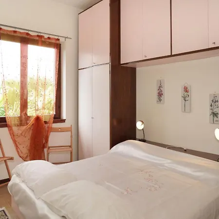 Soleluna By Interhome Apartment Porto Valtravaglia